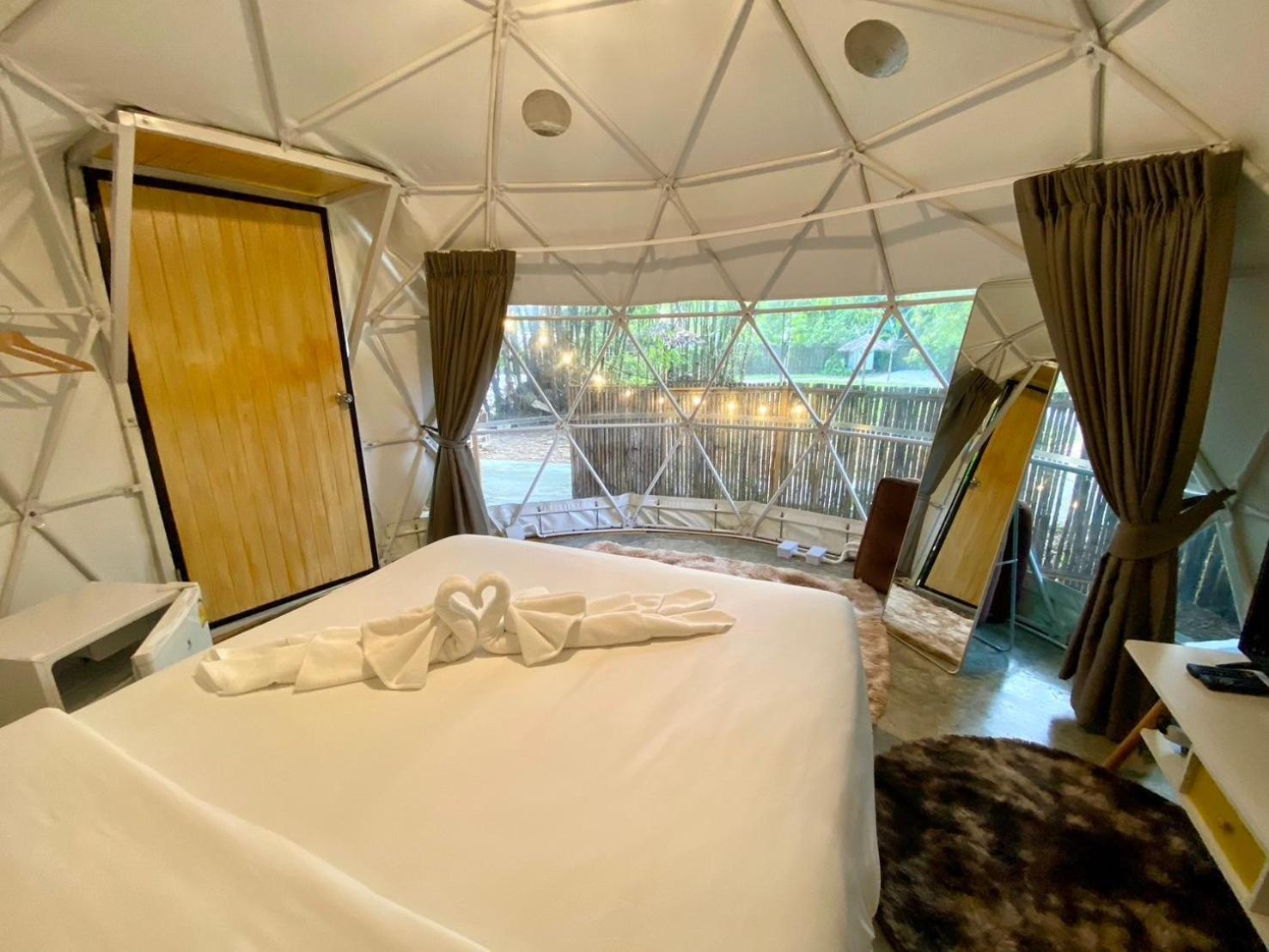 Baan Nai Baan Nok Resort Nakhon Nayok Luaran gambar