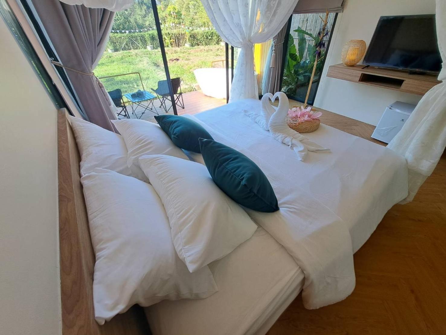 Baan Nai Baan Nok Resort Nakhon Nayok Luaran gambar